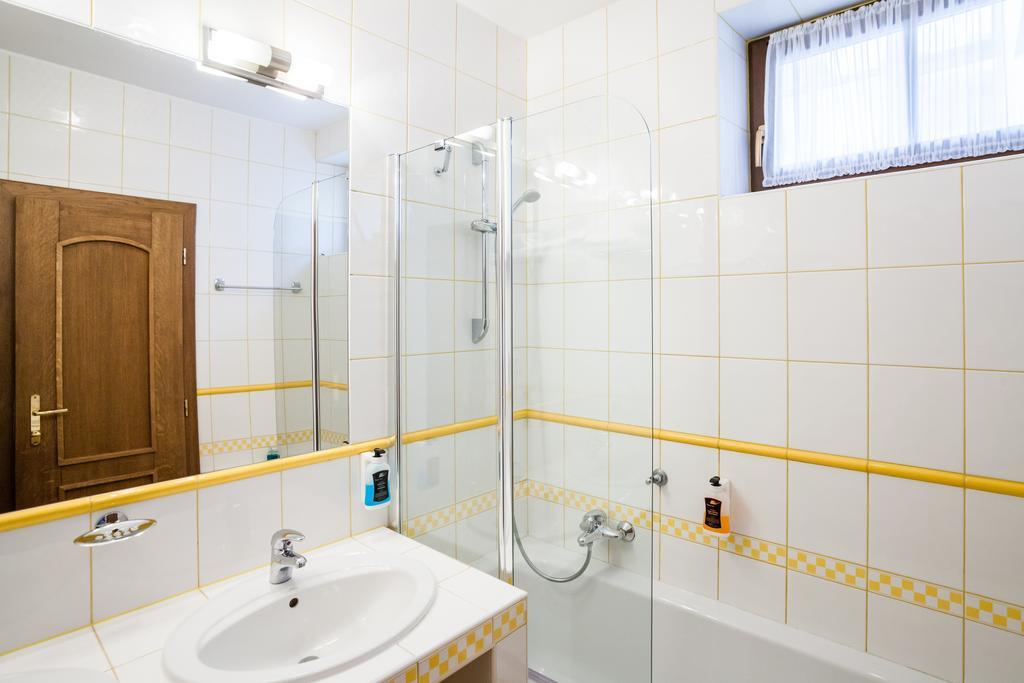 Hotel Jelinkova Vila Velke Mezirici Bilik gambar