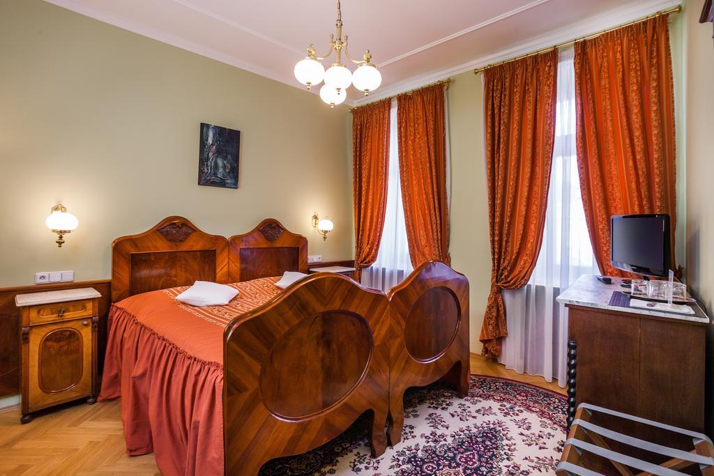 Hotel Jelinkova Vila Velke Mezirici Bilik gambar